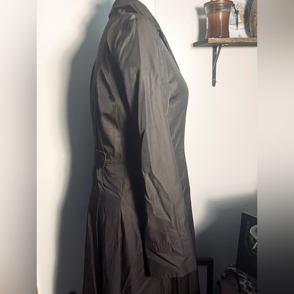 Super Nice Weatherproof Garment Company Chocolate Brown Swing Trench Coat, Small - Picture 12 of 12